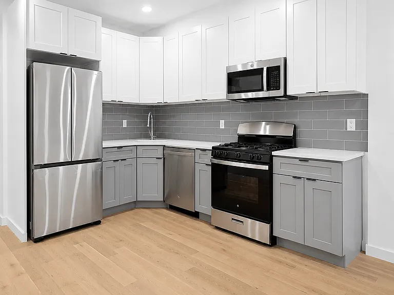1113 Herkimer St #1 — Photo 3