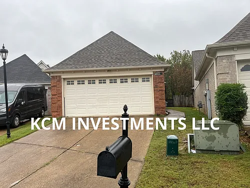1097 W Montebello Cres Photo 1