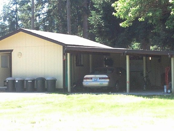 3rd image of 17235 Carwilliams Ln SE