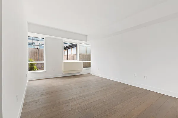 Rented by Sotheby's International Realty | media 6