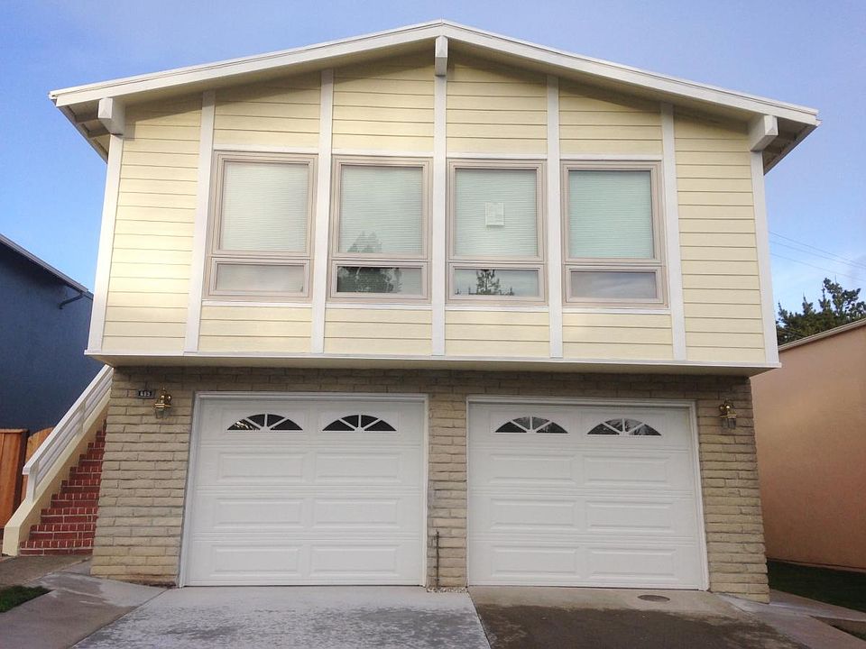 1st image of 685 Parkview Ct #1