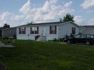 11126 Oakwood Village Blvd, Miamisburg, OH 45342