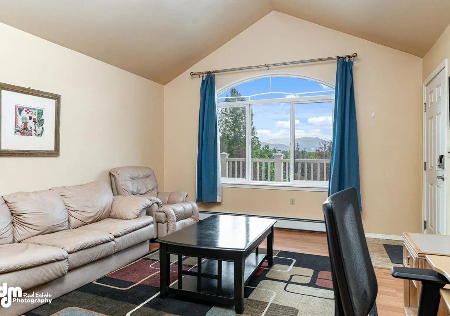 Fully Furnished 1-Bedroom Apartment for Rent in Anchorage UMED Distr — Photo 1