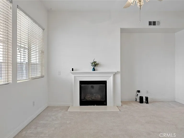 53051 Imperial St — Photo 14