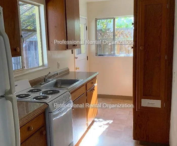 1764 Silverado Trl — Photo 10