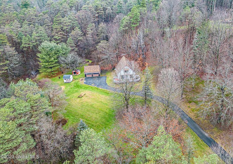 3rd image of 47 St Croix Drive
