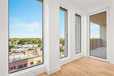 2900 Nostrand Avenue, #8B