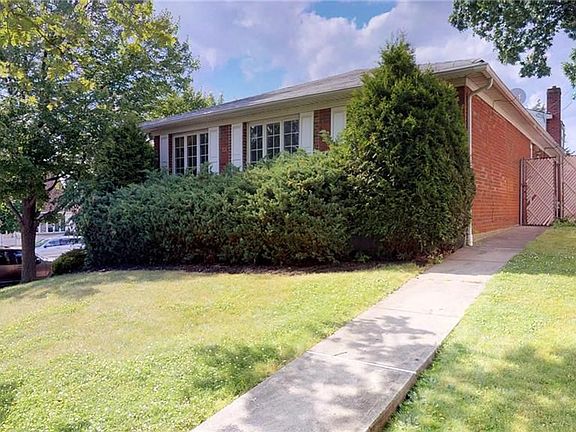 4th image of 411 Westwood Ave