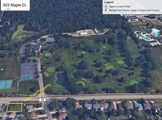 923 Maple Ct, Bartlett, IL 60103