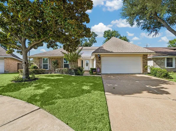 14526 Royal Hill Dr, Houston, TX 77083