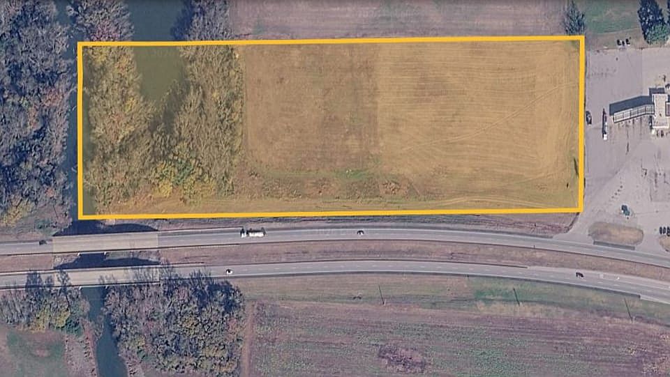 Courtland Property