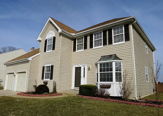 19 Pin Oak Dr photo 1