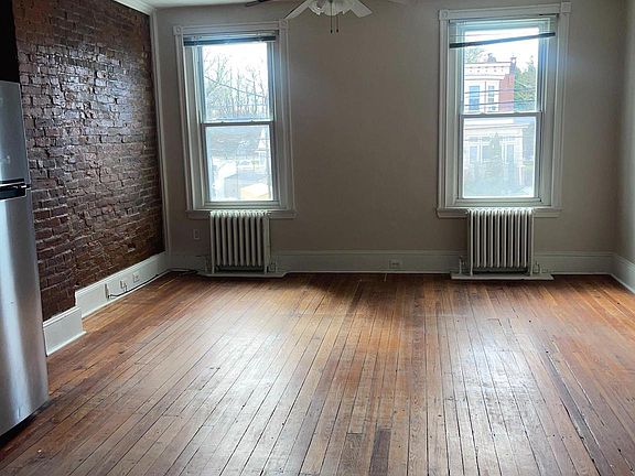 3rd image of 7611 Ridge Ave #2