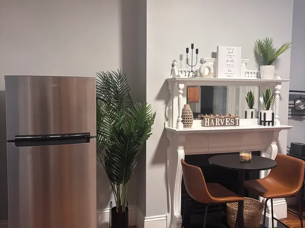 252 Warren St, Boston, MA