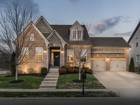 820 Beamon Dr, Franklin, TN 37064