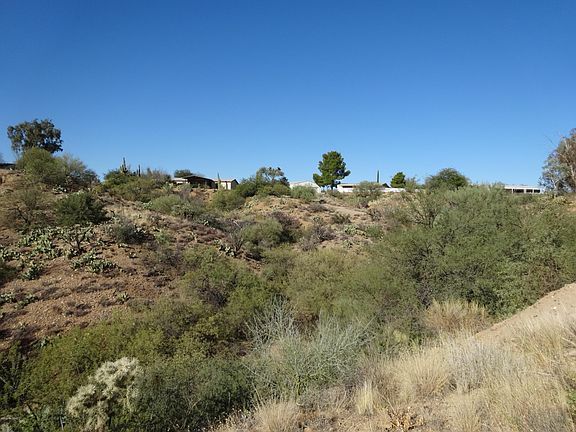 4th image of 4665 E Woodpecker Ln