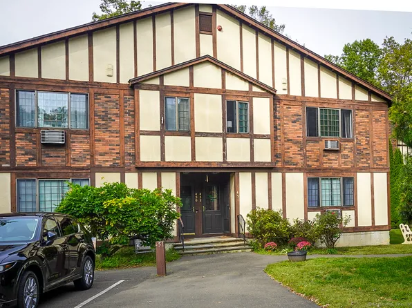 450 Swanson Crescent #450, Milford, CT 06461