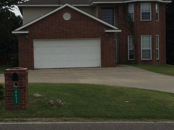 2411 E 18th St, Ada, OK 74820