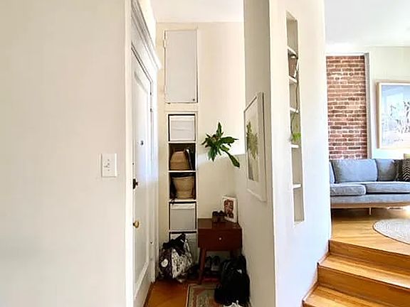 4th image of 304 Garfield Pl APT 3