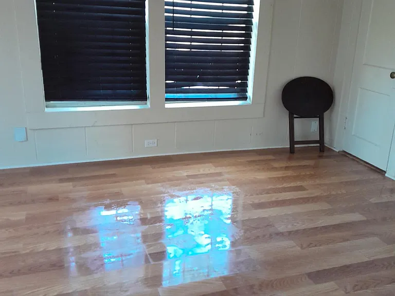 2022 E Polk St — Photo 23