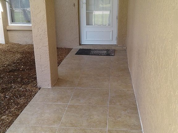 2nd image of 105 NE 20th Ave