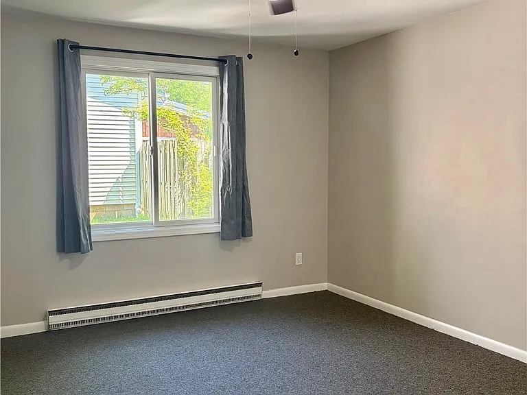 700 Park Ave — Photo 9