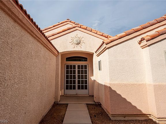 5th image of 5914 Creekside Sands Ln