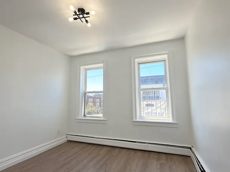 397 Avenue C #303 — Photo 10