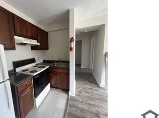 3105 Waclark Pl SE #201, Washington, DC 20032