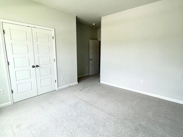 347 Fennec Loop — Photo 12