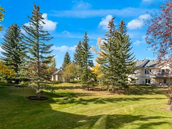 119 Edgepark Vlg NW, Calgary, AB T3A 3S2