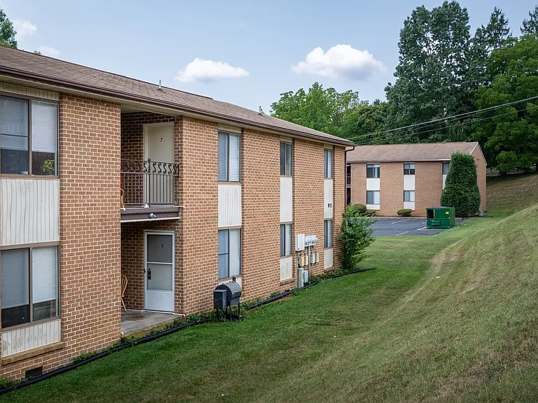 Wakefield — Photo 16
