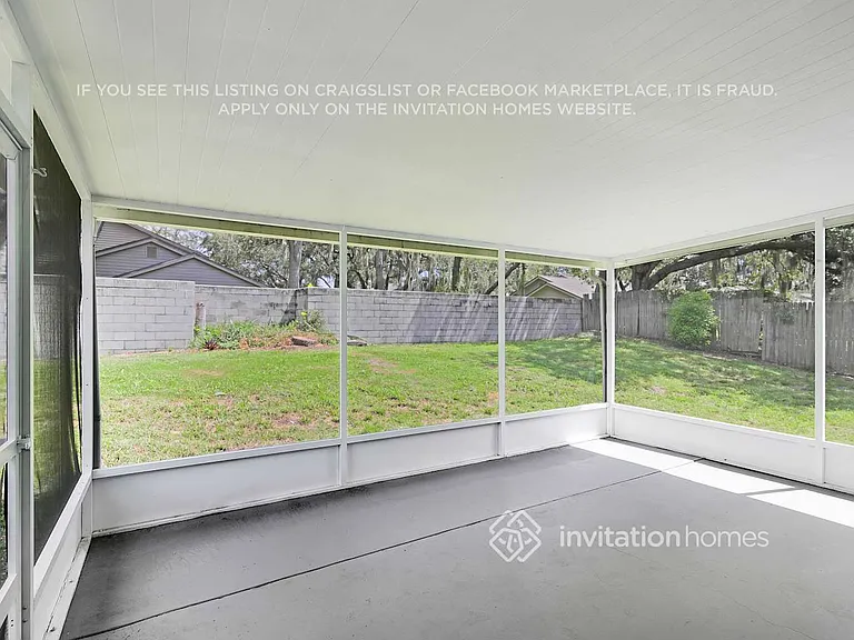 1304 Village Ct — Photo 26