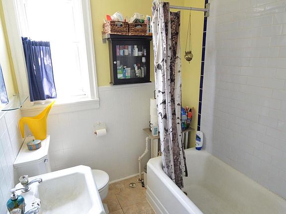 4th image of 3588 Indian Queen Ln #3