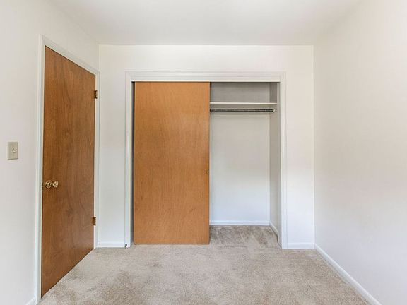 5th image of 315 Ellis Ave #21