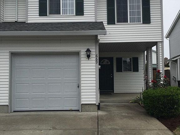 3rd image of 669 SE 71st Ave