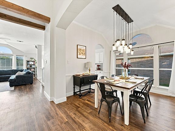 4th image of 5344 Ridge View Dr