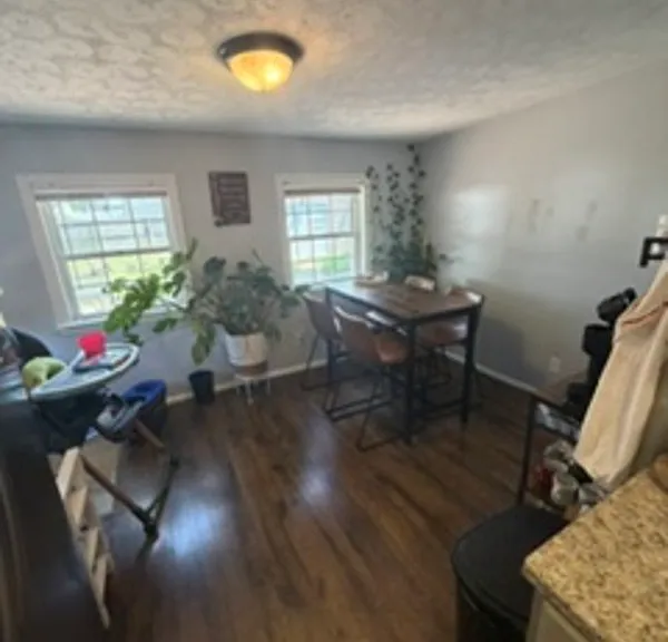 237 Asbury Rd — Photo 3
