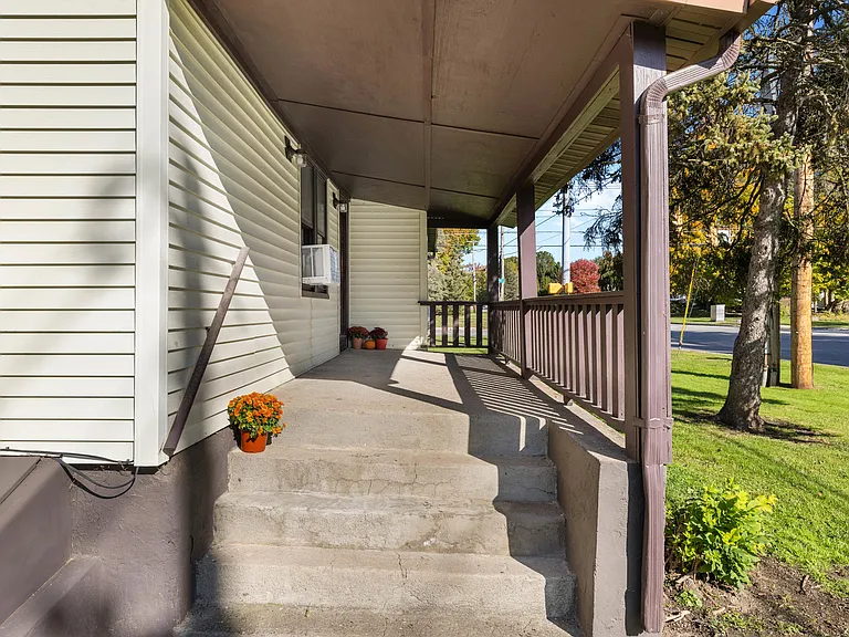 1181 Whitney Rd E #A — Photo 27