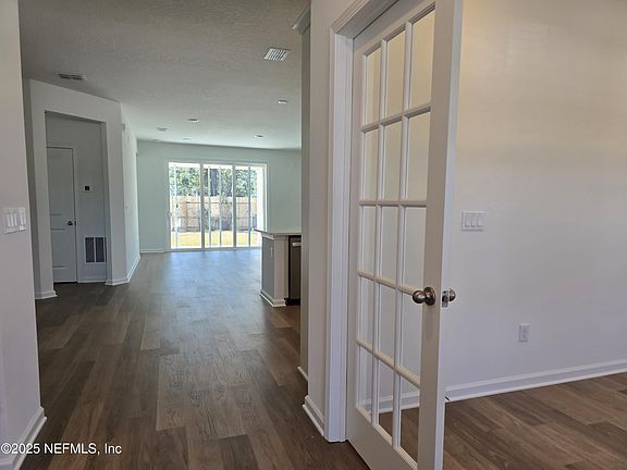 5th image of 3554 AMERICANA Drive