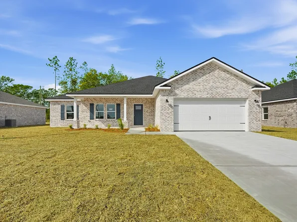 105 Fairway Dr, Crestview, FL 32536