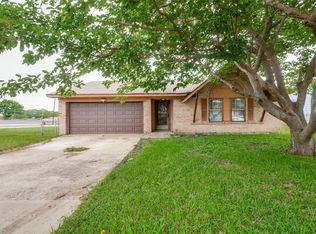 2654 Arlington Ln, Lancaster, TX 75134