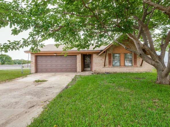 2654 Arlington Ln, Lancaster, TX 75134