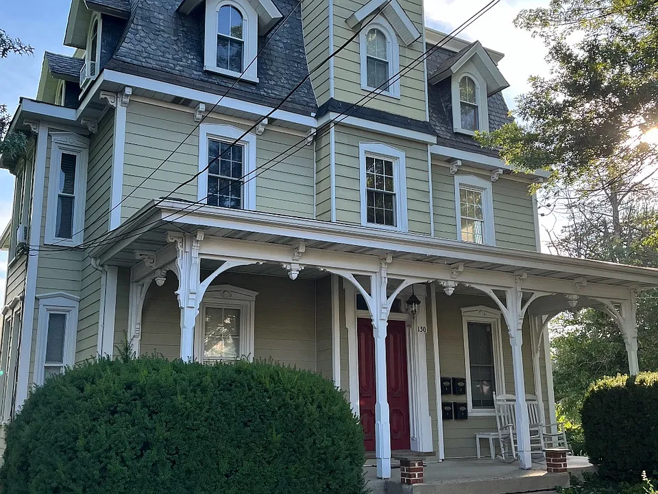 130 N Main St