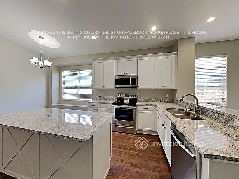 5211 Clover Mist Dr — Photo 8