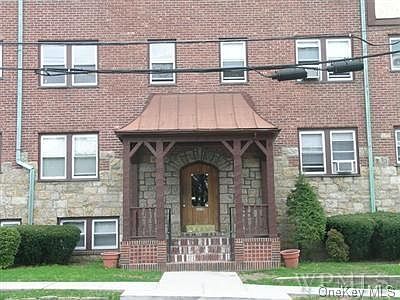 5th image of 10 Oakridge Pl APT 1B