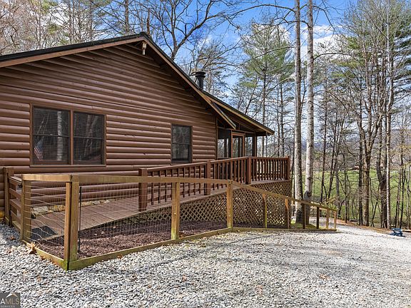 2nd image of 206 Sunny Brook Rd