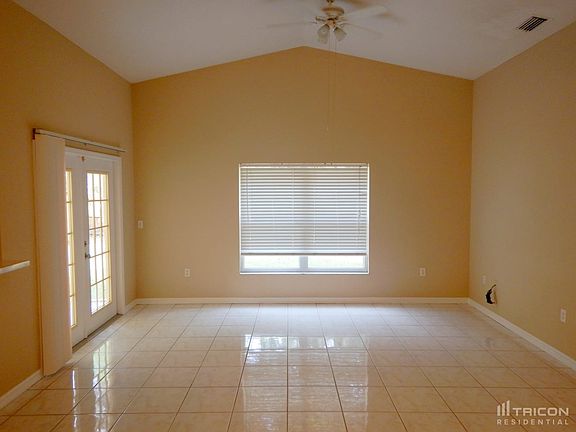 2nd image of 8540 Queen Brooks Ct