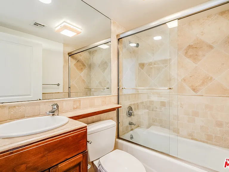 8610 Chalmers Dr #302 — Photo 11