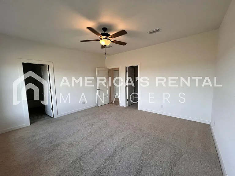 21521 Tawny Loop — Photo 13